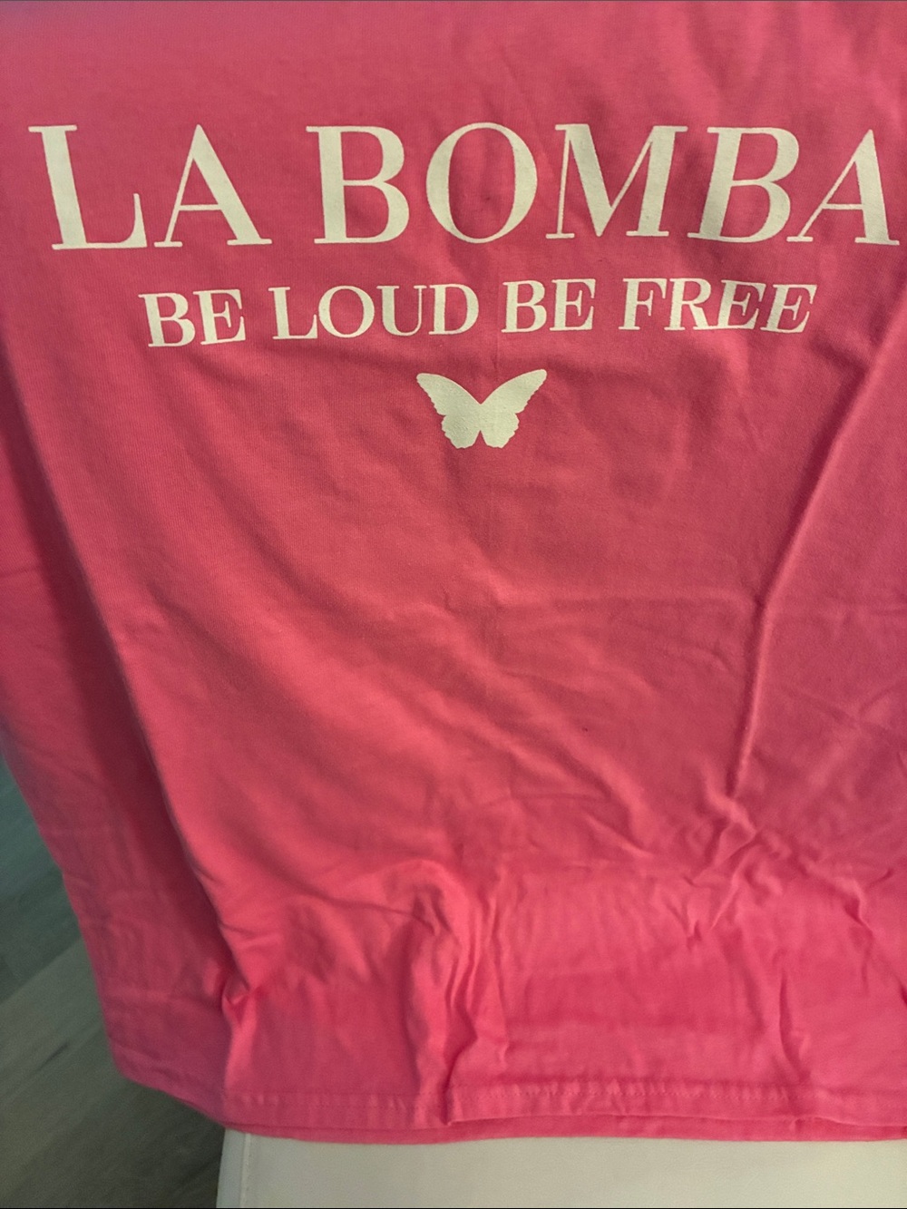 Carolina Herrera LA BOMBA Pink Graphic Tee - "Be Loud Be Free"